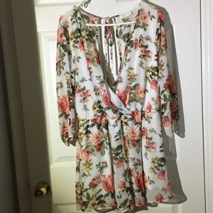 Gorgeous flower romper NEVER WORN